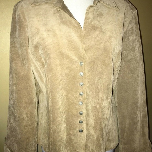 Jackets & Blazers - Vintage Tan Suede Leather Front Snap Shirt Jacket